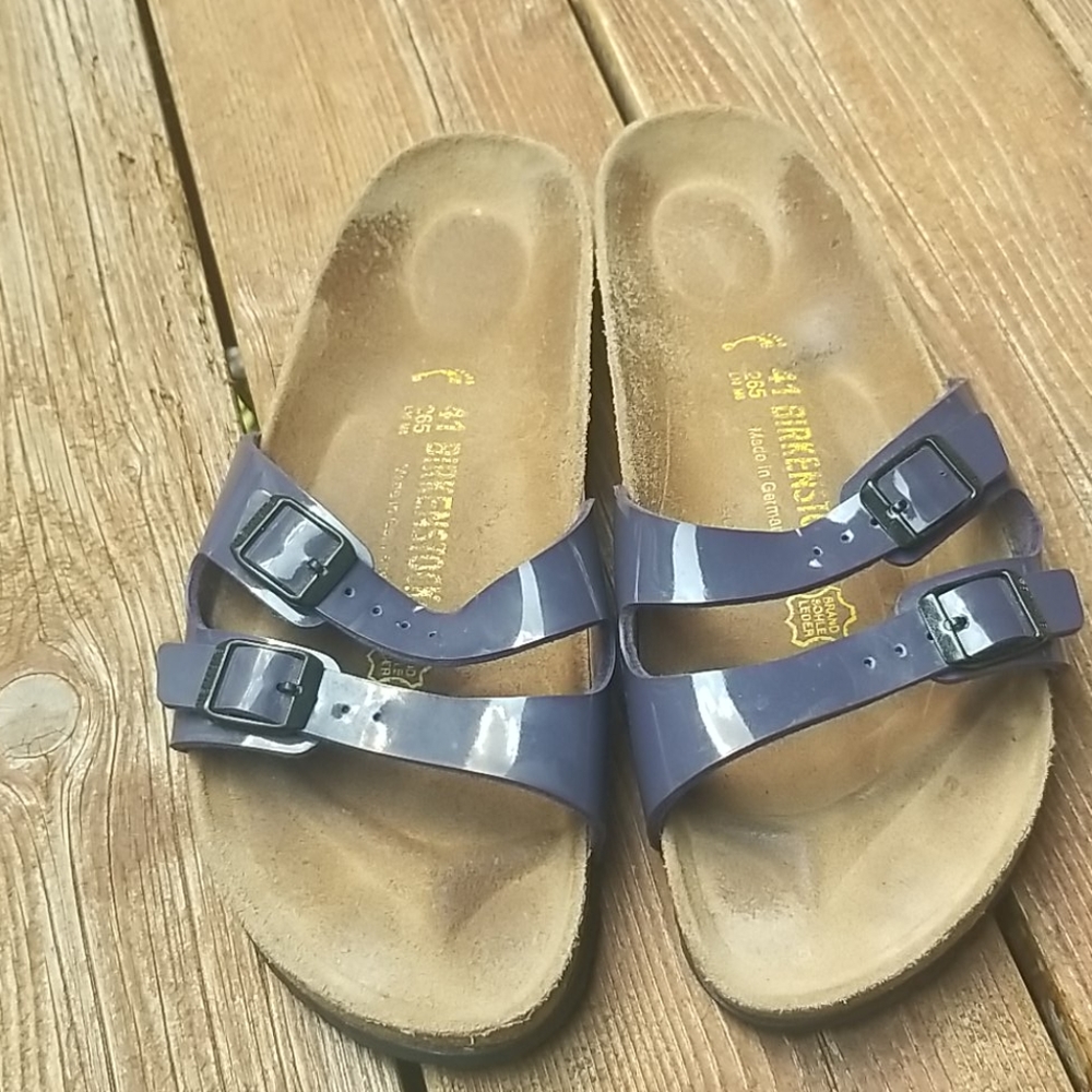 Birkenstock navy patent leather sandal